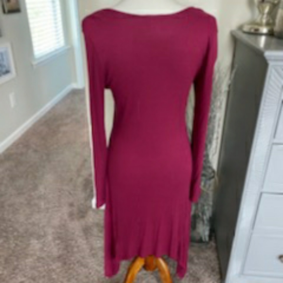 Venus maroon long sleeve dress - Picture 2 of 2